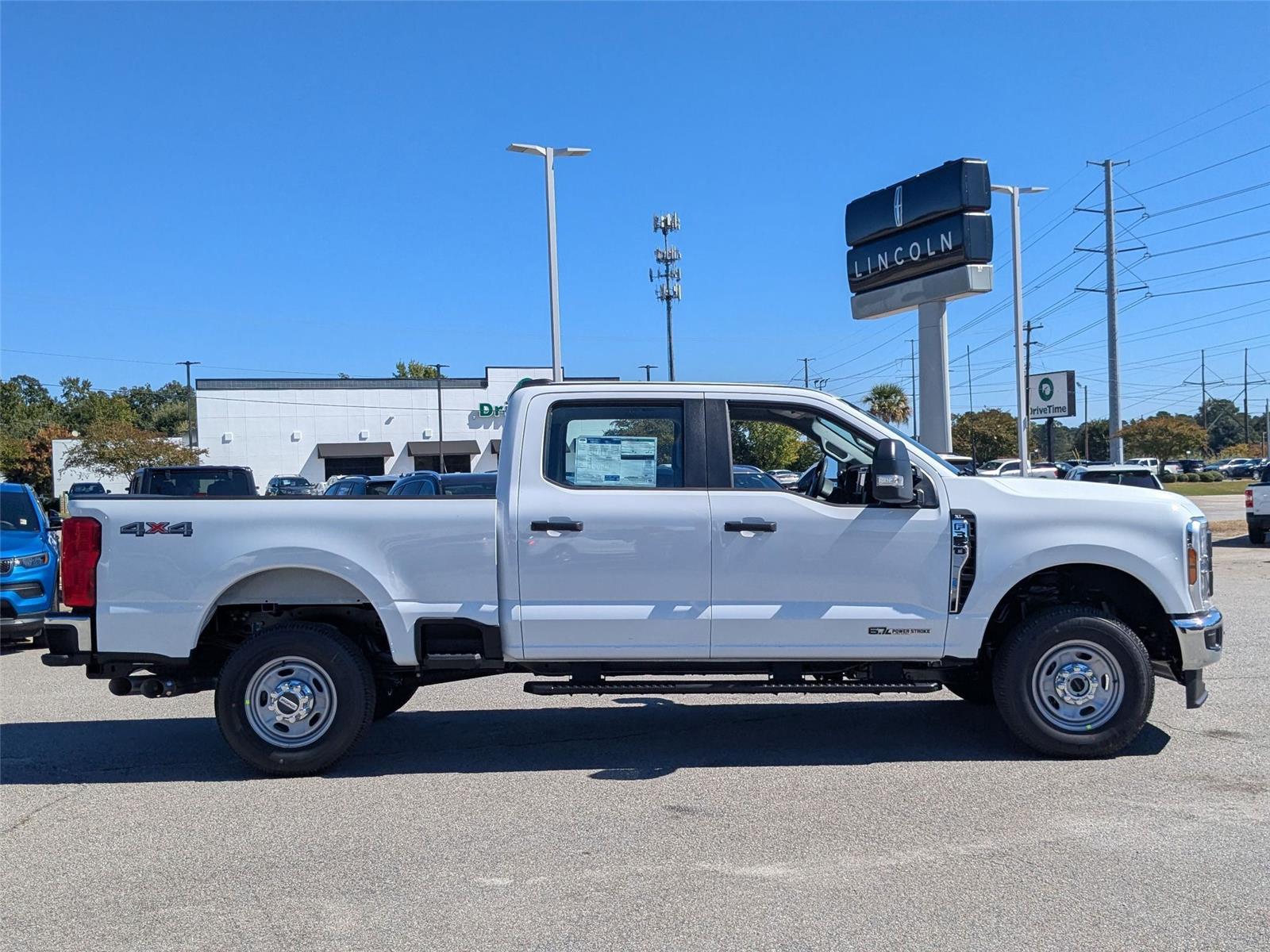 2026 Ford F-350 XL photo 4