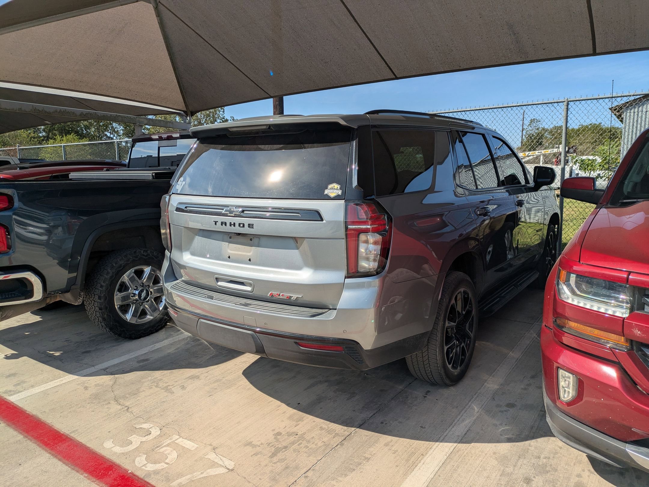 2023 Chevrolet Tahoe RST photo 3