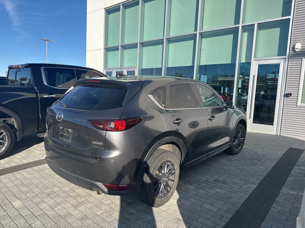2020 Mazda CX-5 Touring photo 3
