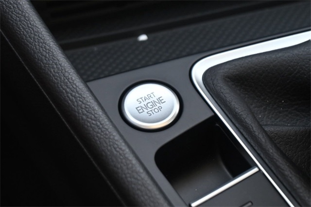 2025 Volkswagen Jetta 1.5T SE photo 19