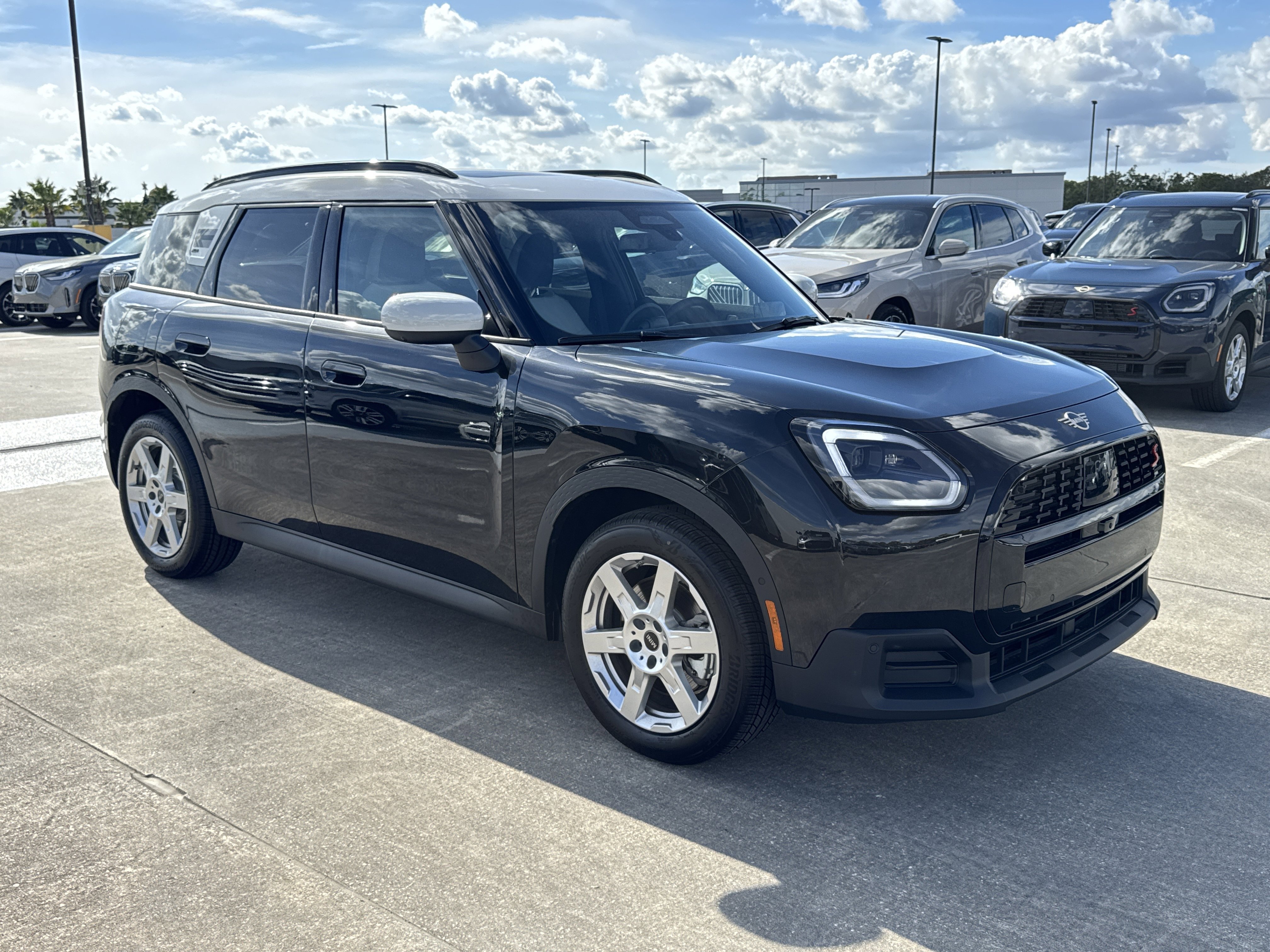 2026 MINI Countryman S's photo