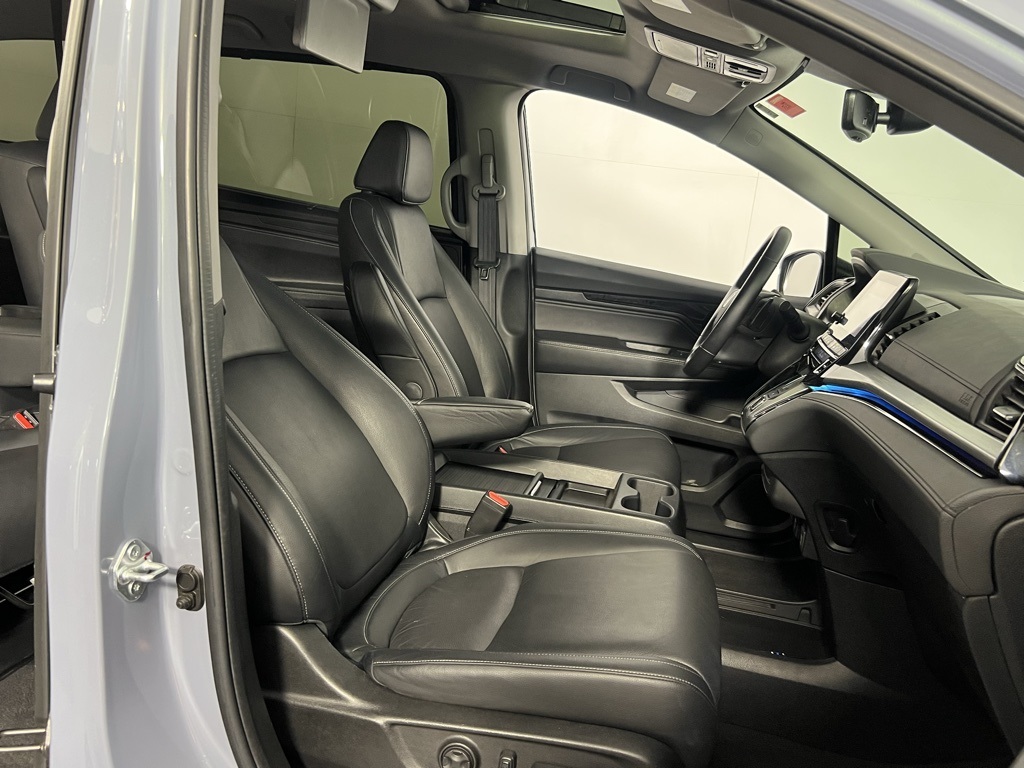2024 Honda Odyssey Touring photo 23