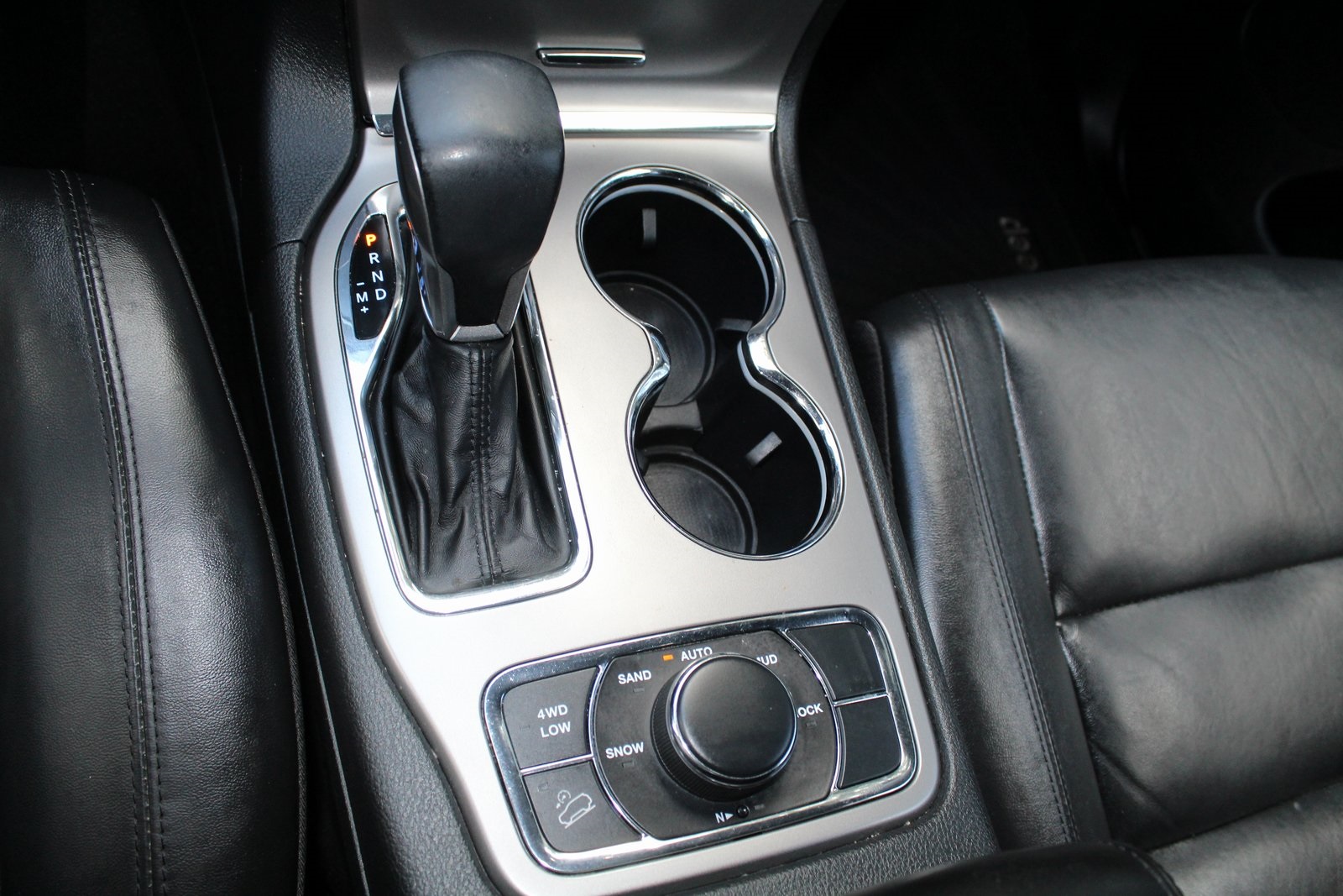 2020 Jeep Grand Cherokee Limited photo 19