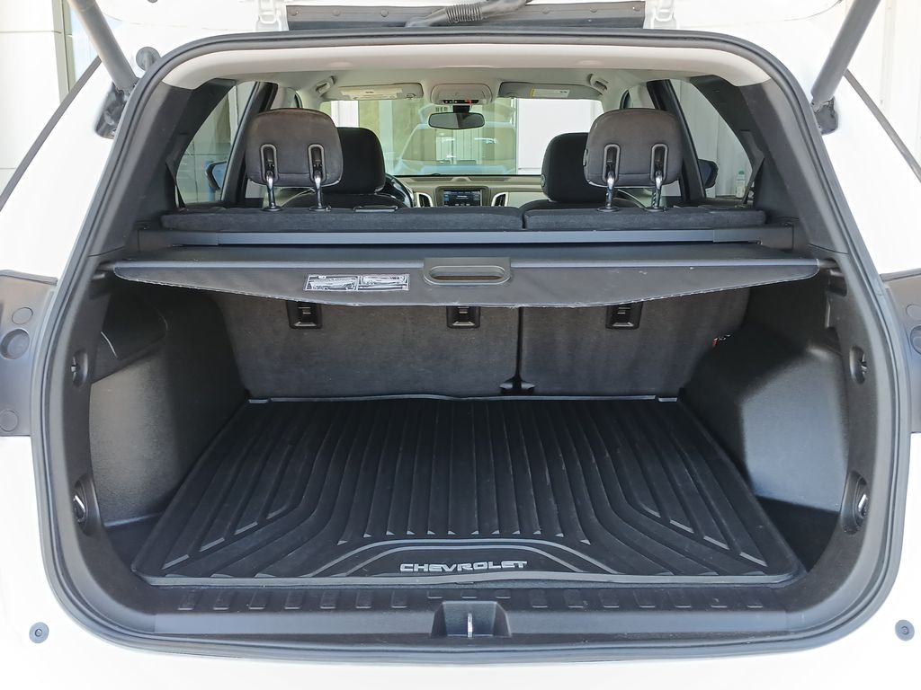 2019 Chevrolet Equinox LT photo 25