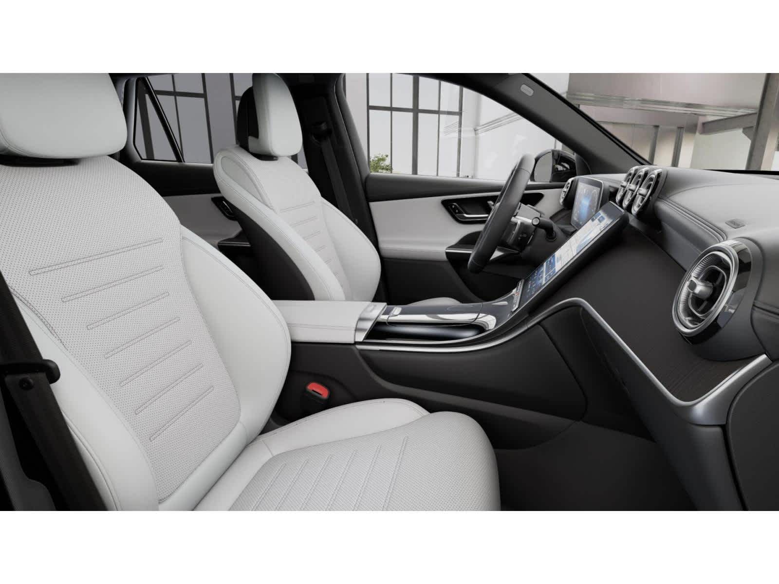 2026 Mercedes Benz GLC 350e 4MATIC photo 3