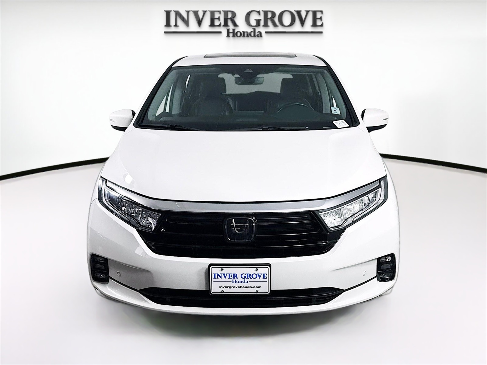 Used 2022 Honda Odyssey Touring with VIN 5FNRL6H85NB066547 for sale in Inver Grove Heights, Minnesota
