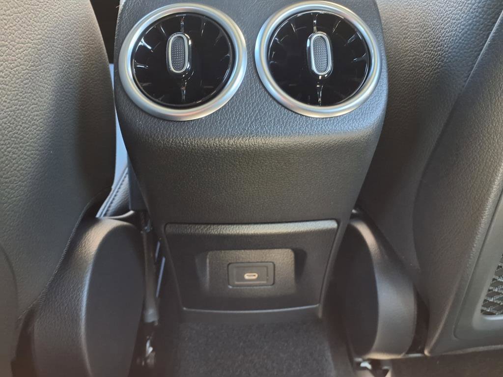 2025 Mercedes Benz CLA 250 photo 23