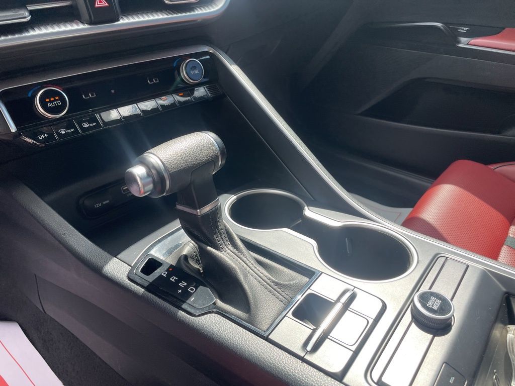 2022 Kia K5 GT-Line photo 25