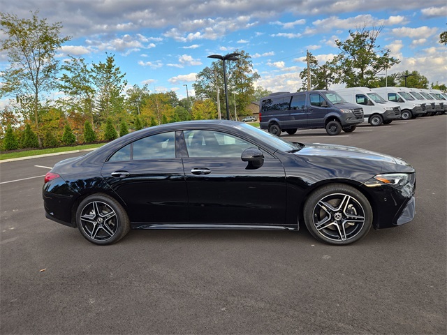 2025 Mercedes Benz CLA 250 4MATIC photo 2