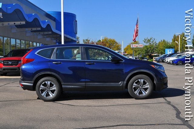 2018 Honda CR-V LX photo 2