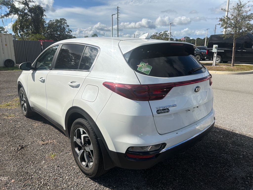 2021 Kia Sportage LX photo 2