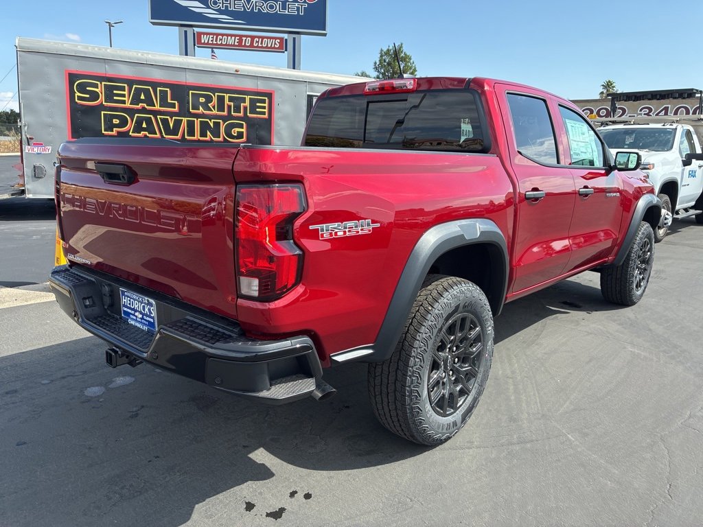 2026 Chevrolet Colorado Trail Boss photo 3