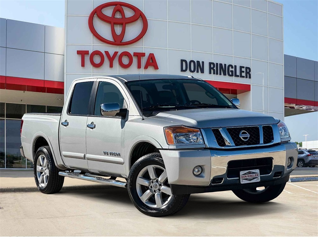 2014 Nissan Titan SL