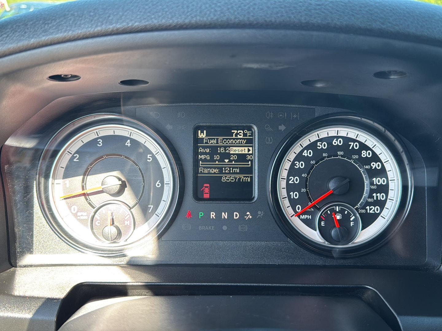 2021 Ram 1500 Classic SLT photo 27