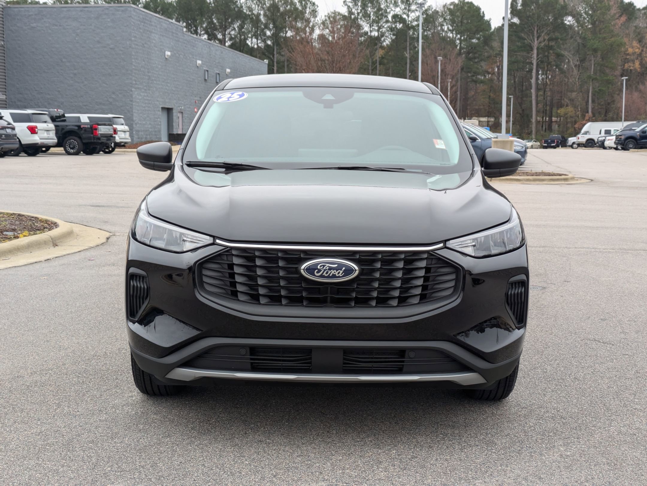 2025 Ford Escape Active photo 2