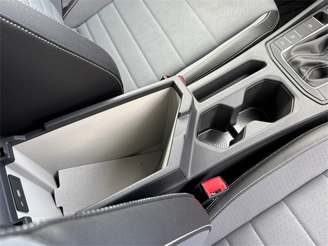 2025 Volkswagen Jetta 1.5T SE photo 16