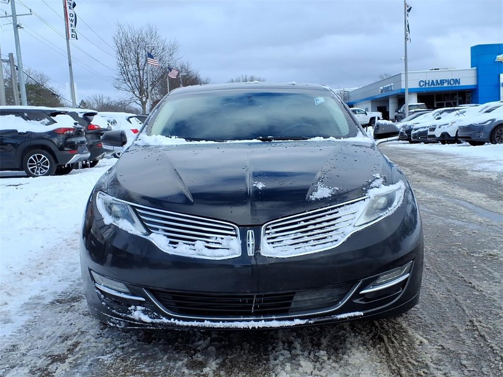 Used 2016 Lincoln MKZ Base with VIN 3LN6L2J99GR633161 for sale in Howell, MI