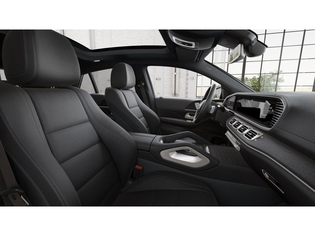 2026 Mercedes Benz GLE 450 Coupe photo 3