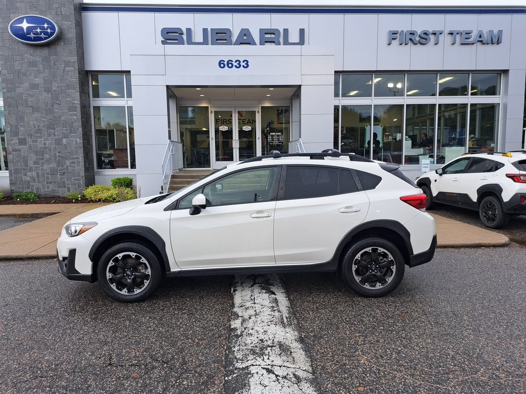 2023 Subaru Crosstrek Premium photo 2