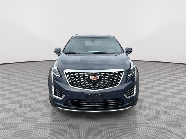 2025 Cadillac XT5 Premium Luxury photo 3