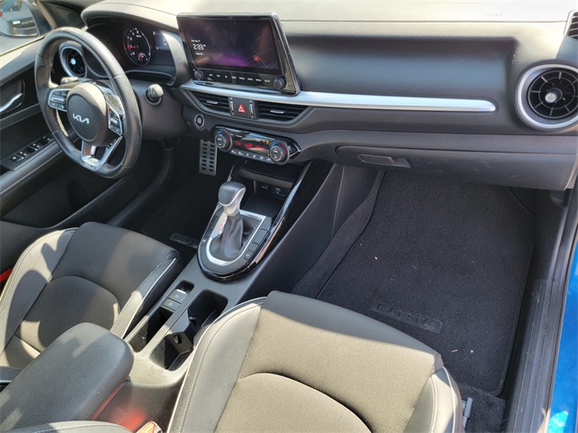 2024 Kia Forte GT-Line photo 19