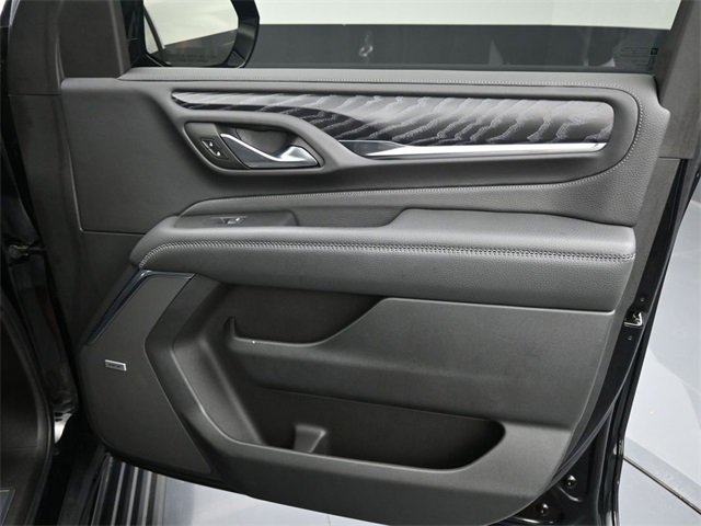 Used 2022 GMC Yukon Denali with VIN 1GKS2DKL1NR295442 for sale in Kansas City