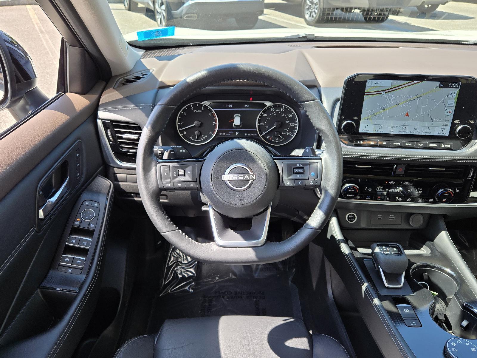 2023 Nissan Rogue SL photo 10