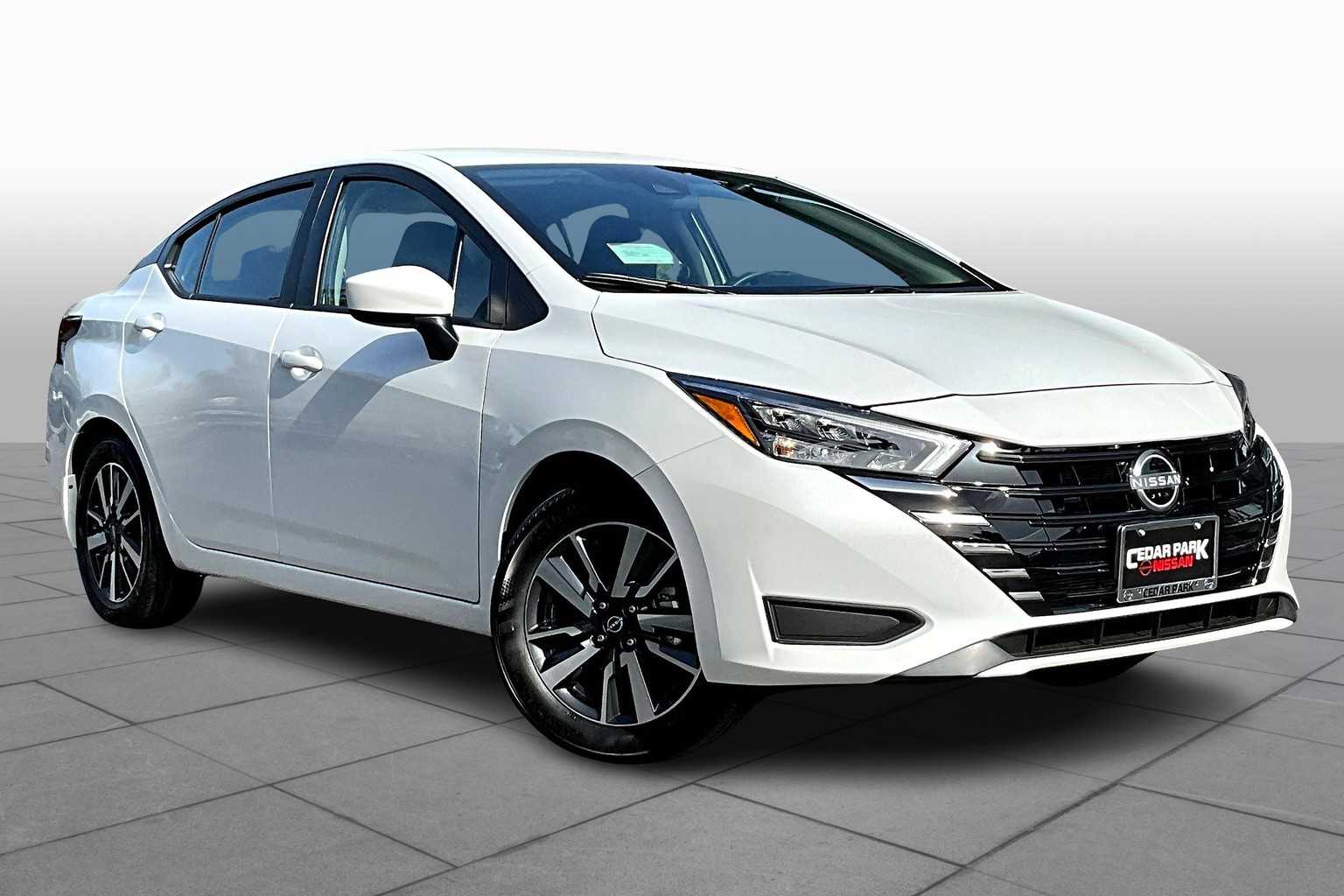2025 Nissan Versa SV photo 2