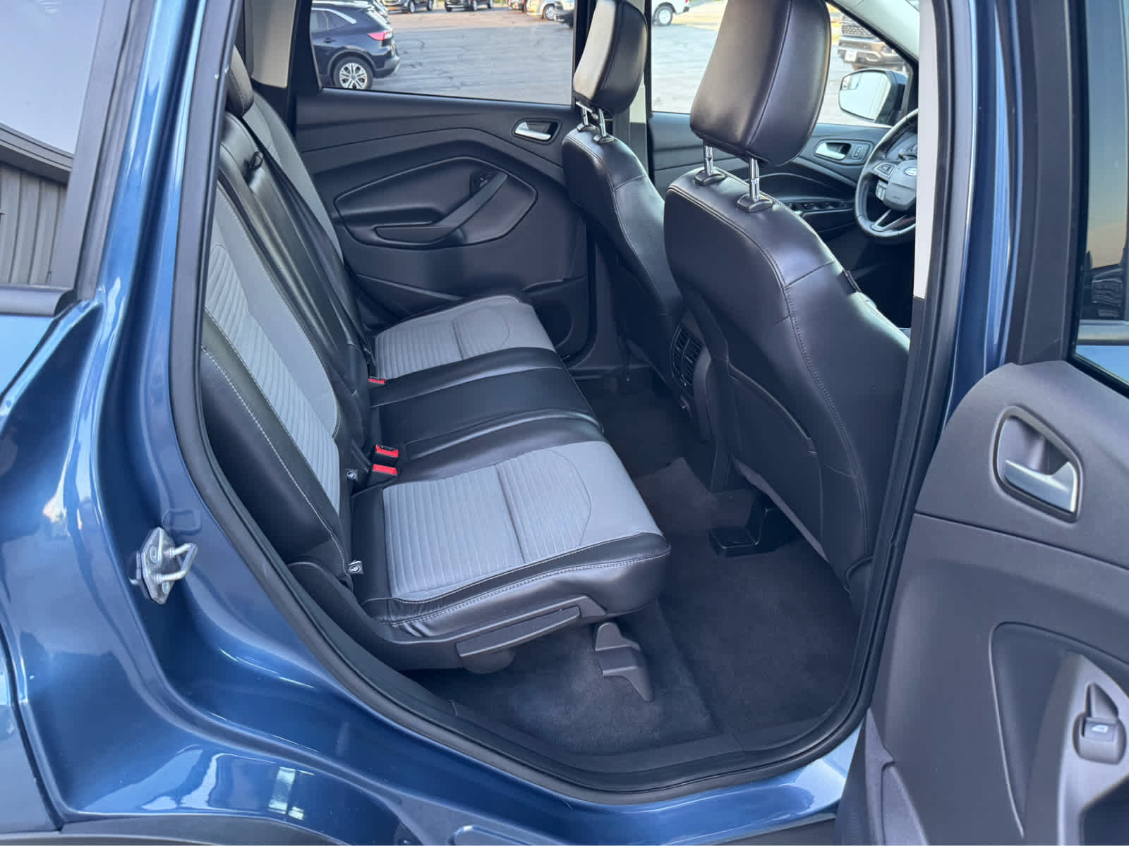 2018 Ford Escape SE photo 17