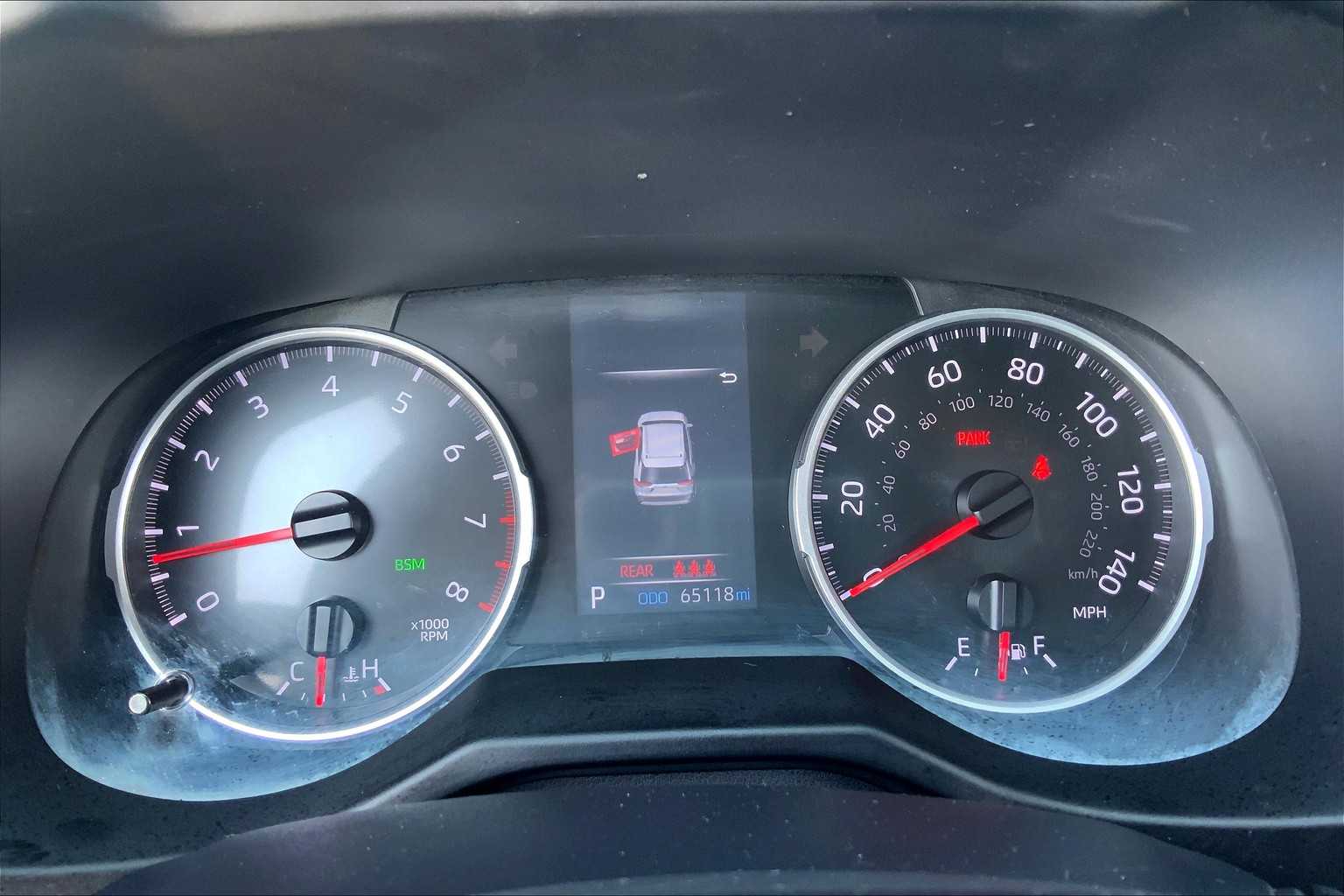 2022 Toyota RAV4 XLE photo 23