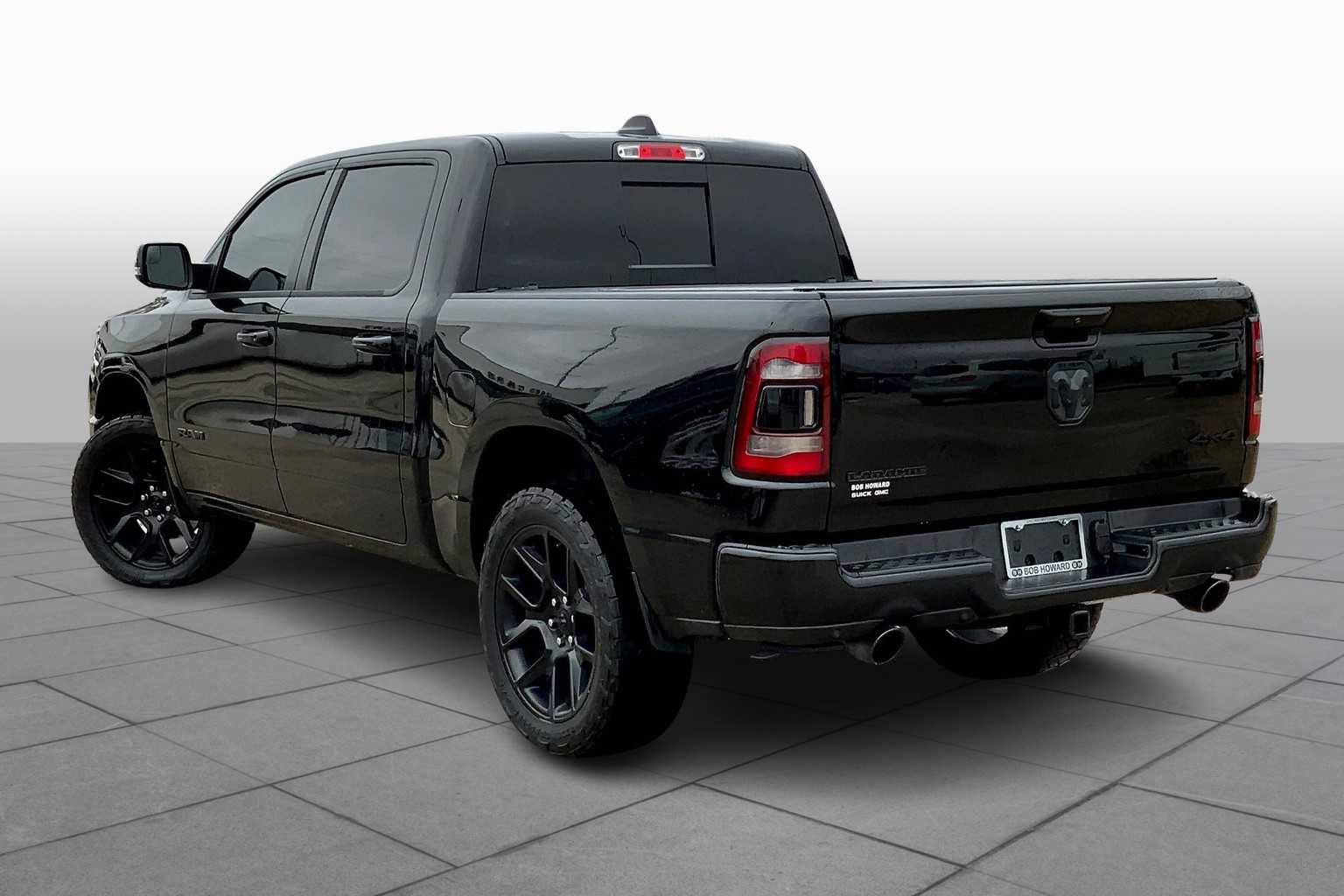 2023 Ram 1500 Laramie photo 9