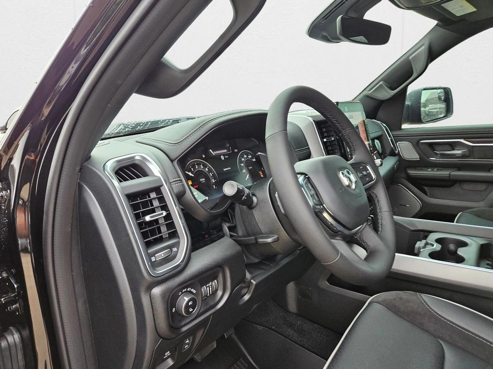 2026 Ram 1500 Laramie photo 3