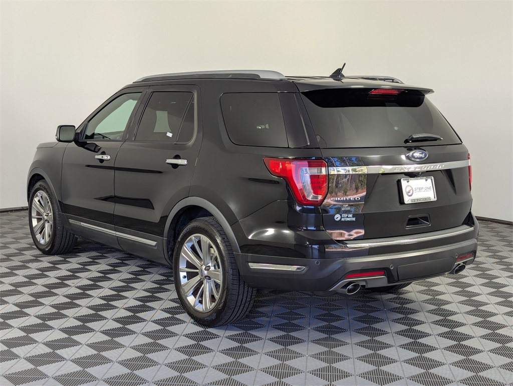 2019 Ford Explorer Limited photo 3