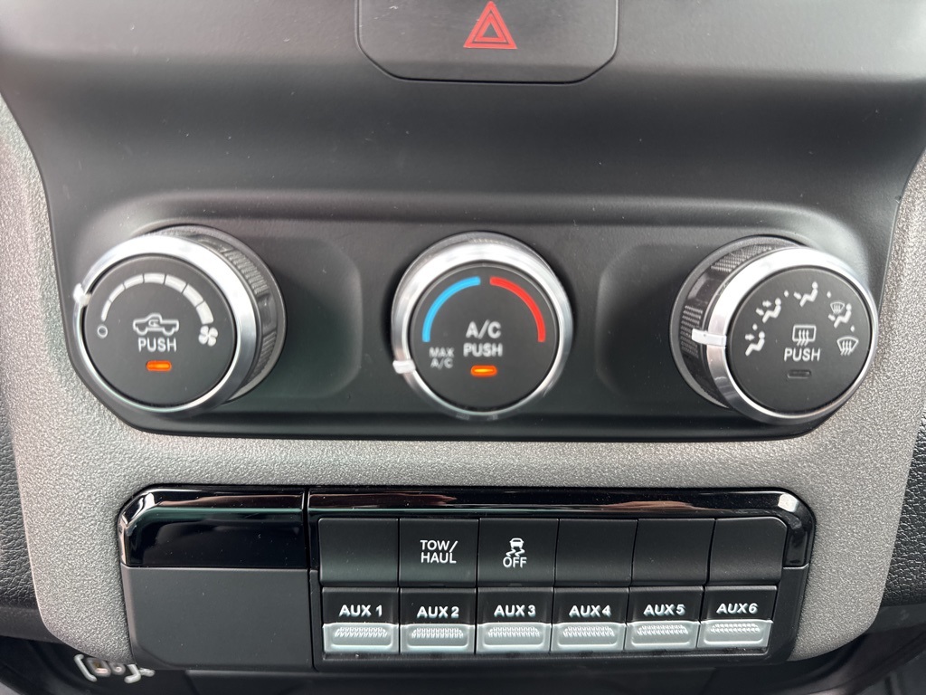 2022 Ram 2500 Tradesman photo 25