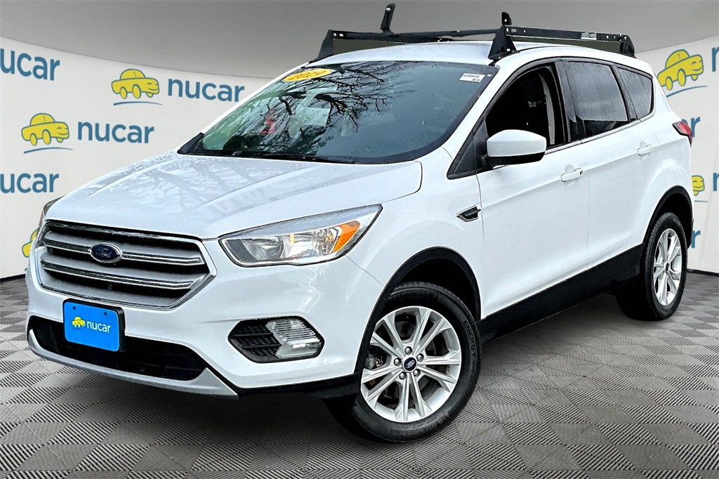2019 Ford Escape SE photo 3