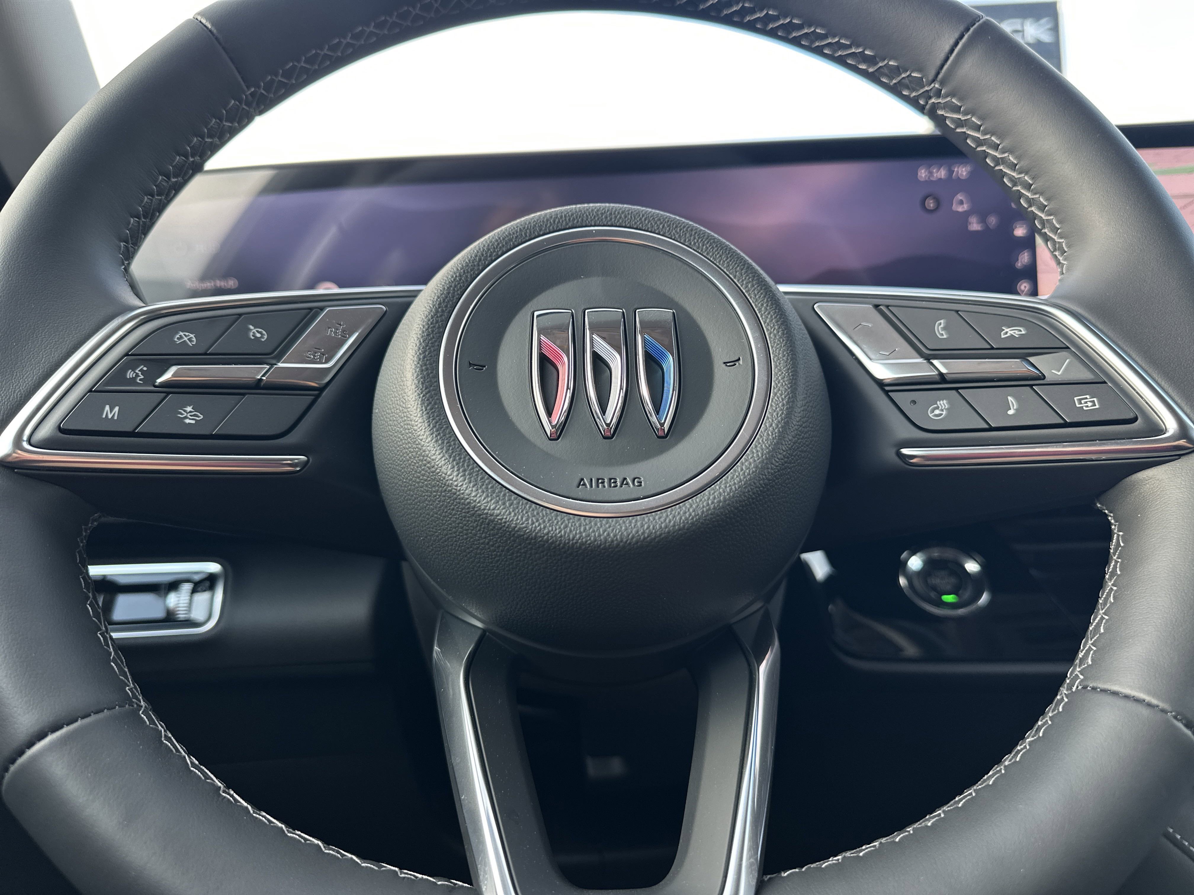 2025 Buick Envision Avenir photo 11