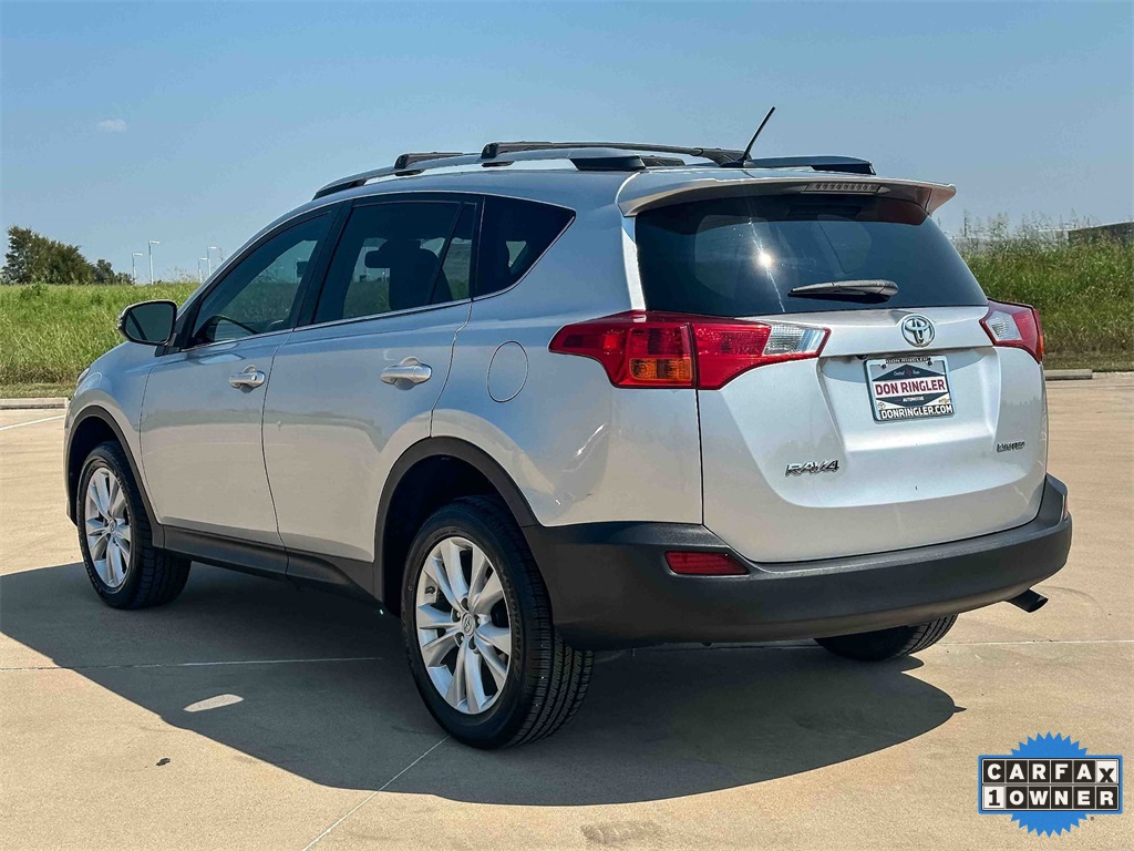 2014 Toyota RAV4 Limited photo 4