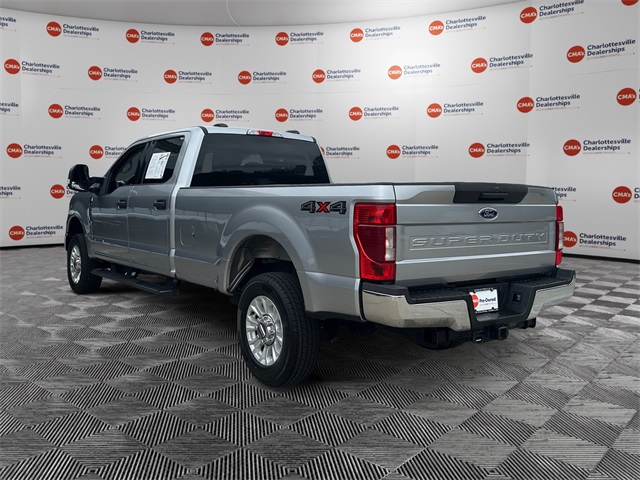 2022 Ford F-250 XLT photo 2
