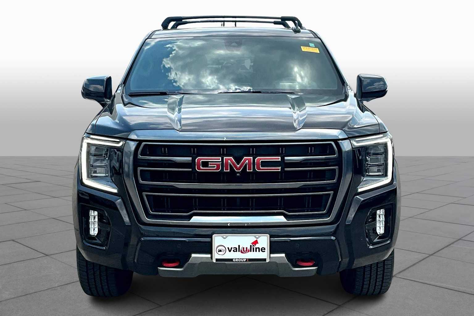 2021 Gmc Yukon XL AT4 photo 3