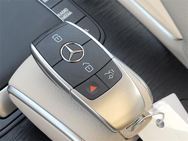 2022 Mercedes Benz GLS 450 4MATIC photo 37