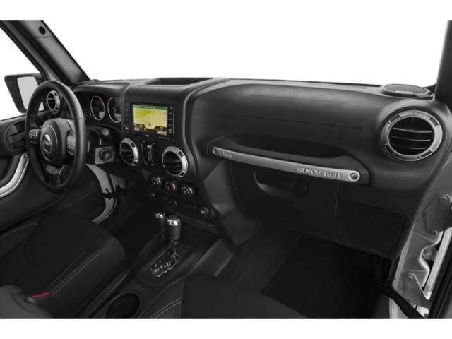 2015 Jeep Wrangler Unlimited Rubicon Hard Rock photo 18