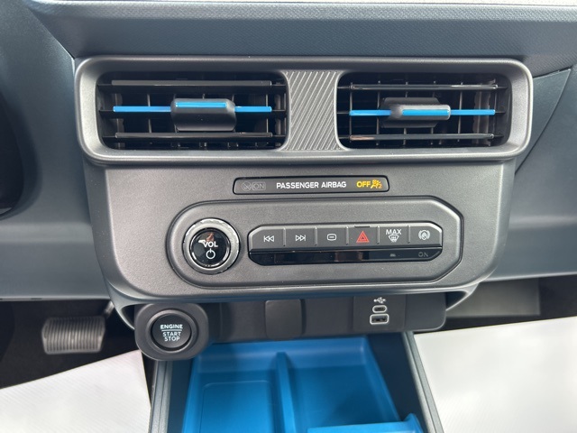 2025 Ford Maverick XLT photo 21