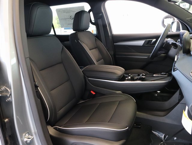 2025 Buick Enclave Preferred photo 19