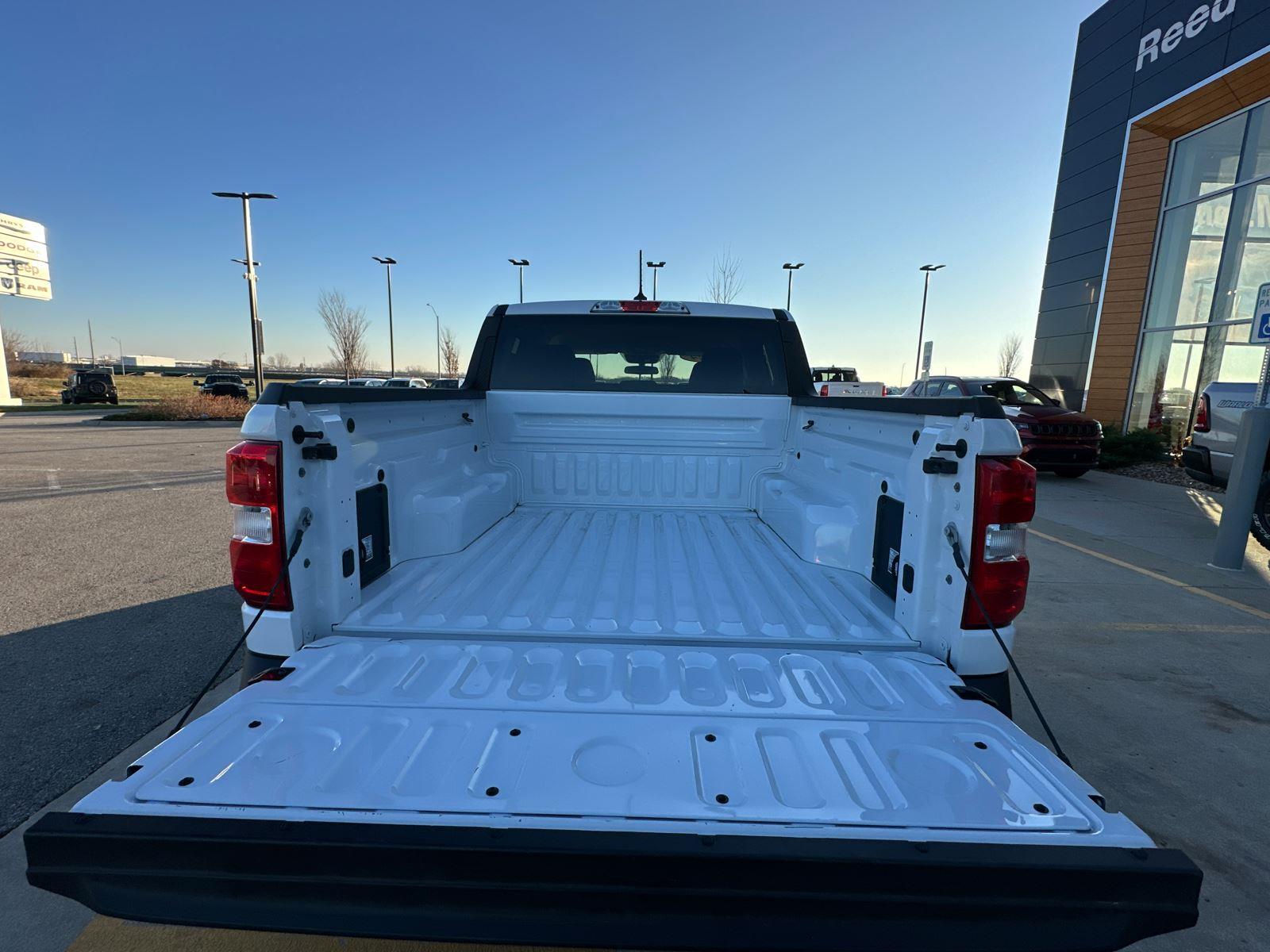 2024 Ford Maverick XL photo 4