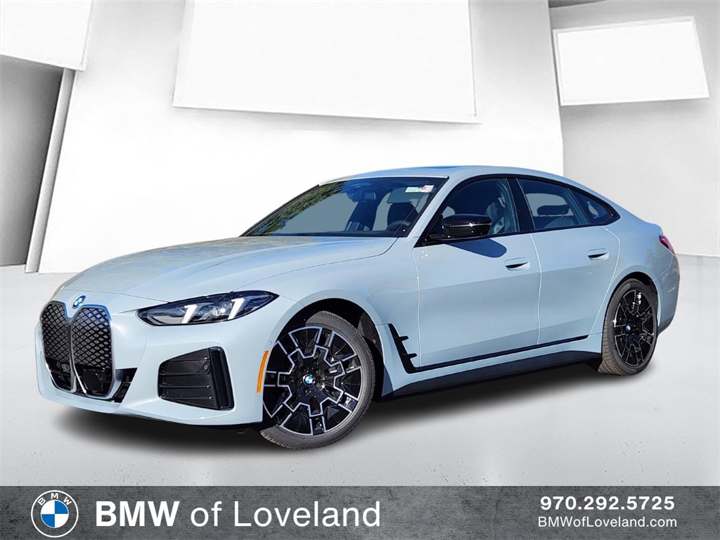 2025 BMW i4 40's photo