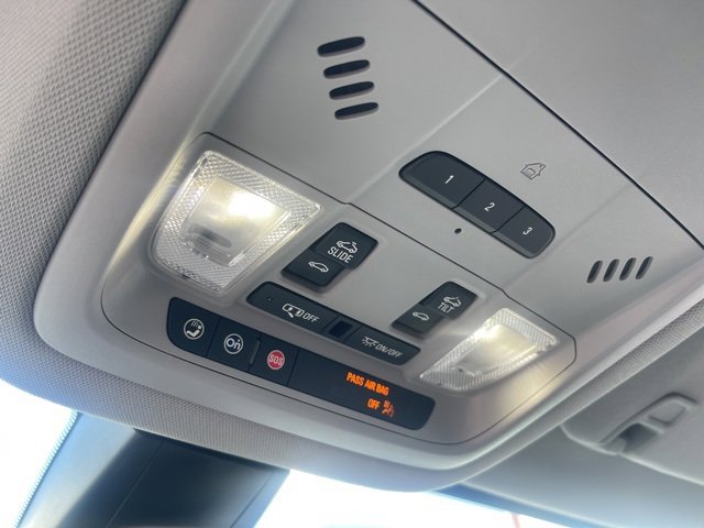 2022 Gmc Acadia SLT photo 15