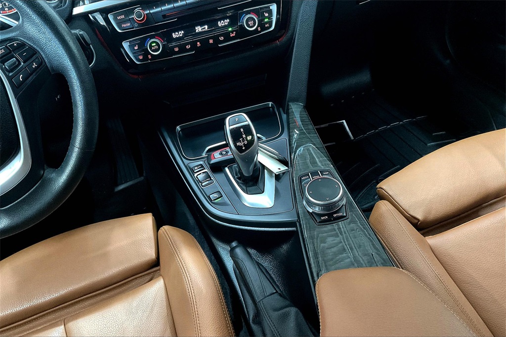 2017 Bmw 330i xDrive photo 16