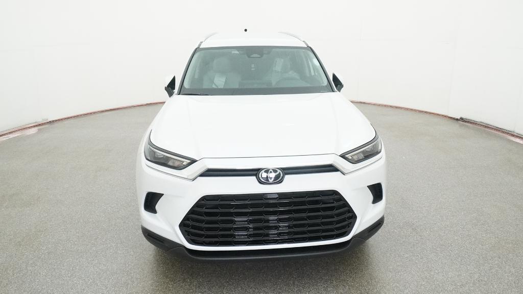 2026 Toyota Highlander Hybrid XLE photo 3