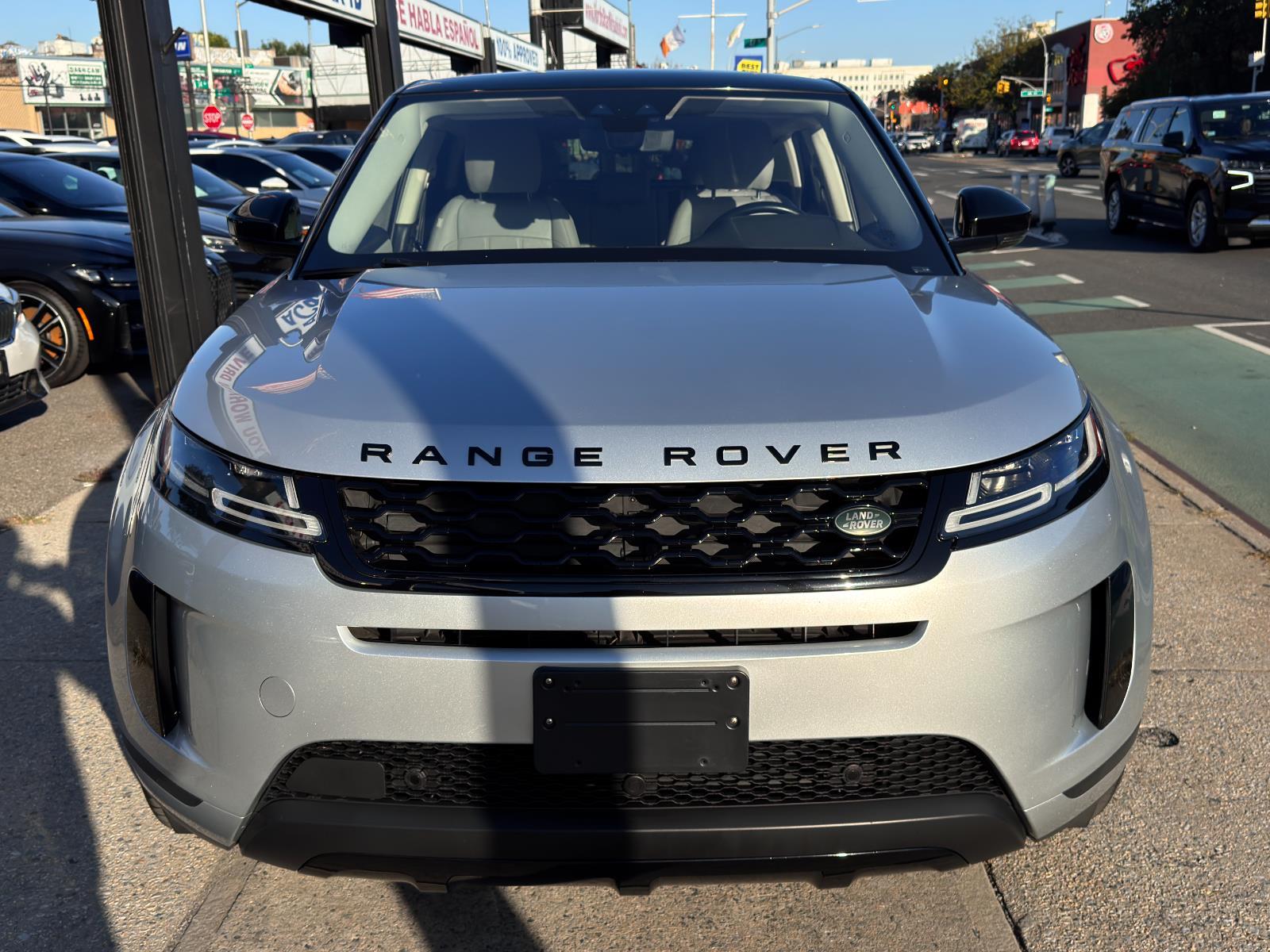 2020 Land Rover Range Rover Evoque SE photo 2