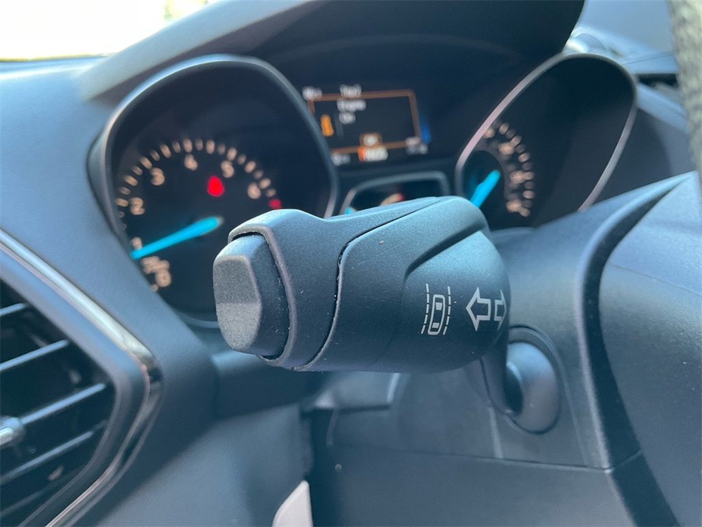 2017 Ford Escape Titanium photo 30